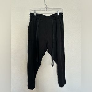 FREE PEOPLE BEACH BLACK JOGGERS SIZE SMALL